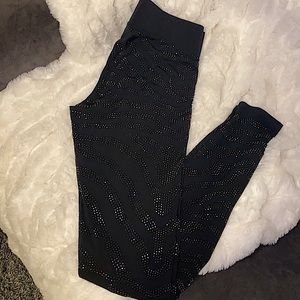 Black Bebe leggings with Studs ✨